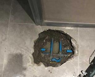 新建阳台漏水维修公司分享下暖气管道漏水的原因有哪些